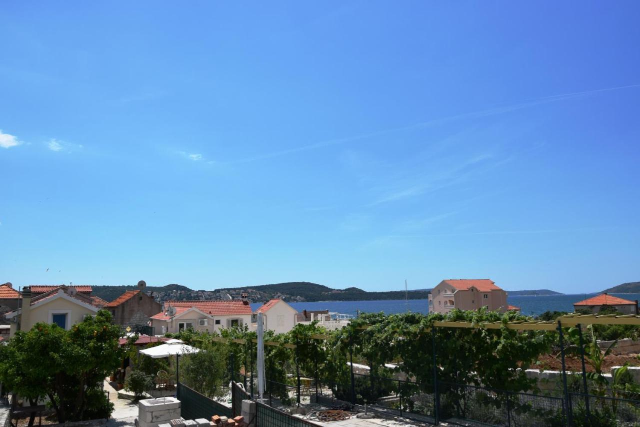 Villa Marta'S - Marta I Trogir Exterior photo
